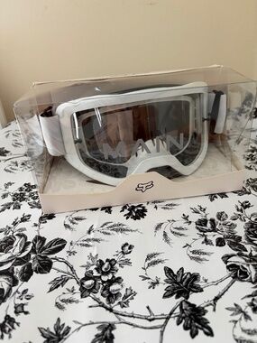 Fox Racing Youth Main Goggles – White – New in Box